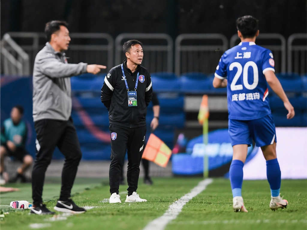 和球迷参与 和球迷参与